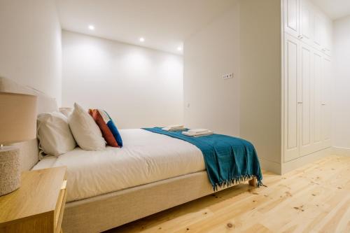 Art Deco 24 Luxury Apartment Downtown Metro AC