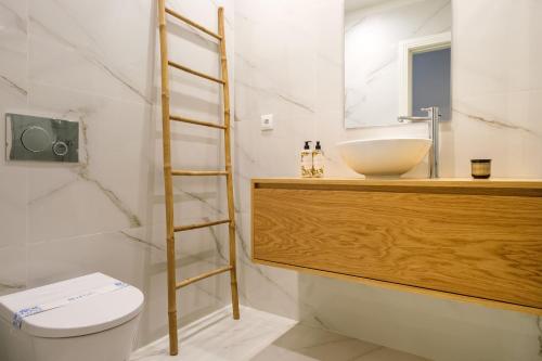 Art Deco 24 Luxury Apartment Downtown Metro AC