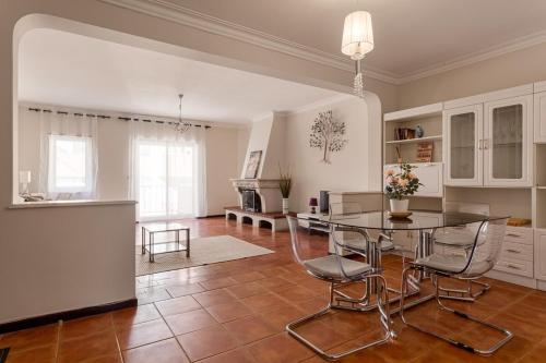 Posezení v ubytování Guestready - Gorgeous apartment in Alcabideche
