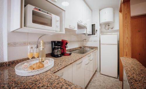 Rita Home Benidorm Carabelas