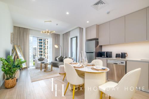 LUX The Dubai Creek Beach Suite 2