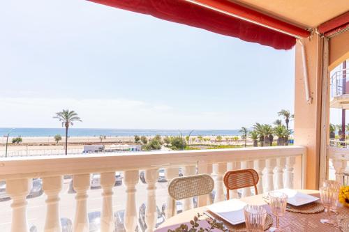 419-Apartamento primera linea de playa