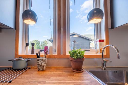 Fotografie z fotogalerie ubytování Tromsø Town and Nature 2 bedroom apt v destinaci Tromsø