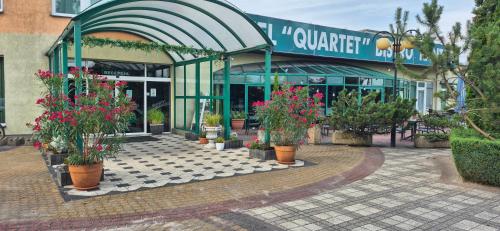 Quartet-Quality Restauracja i Noclegi