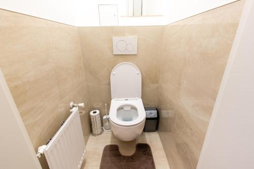 Bagno di Lé David City Apartments 1020