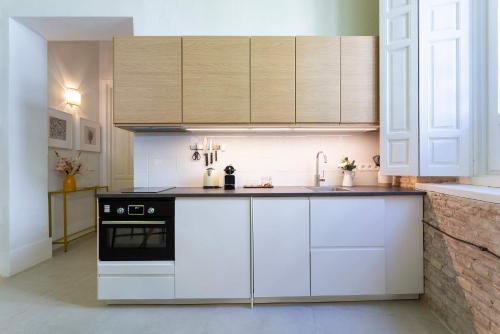 Genteel Home Boteros