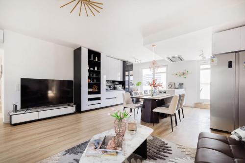 Penthouse with Terraces, Sky Garden & Free Parking