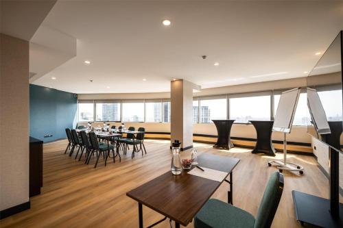 Metropolitan Hotel Sofia, a member of Radisson Individualsにあるシーティングエリア