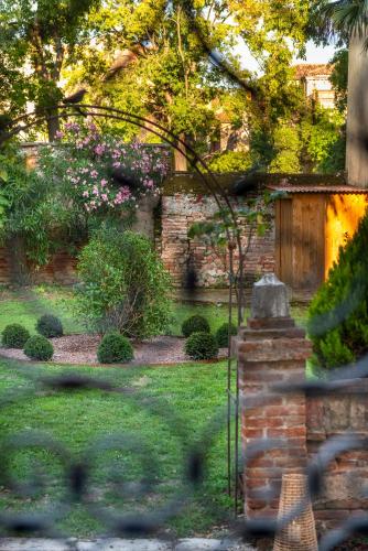 Domus Carla with Garden R&R photo 43