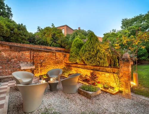Domus Carla with Garden R&R photo 51