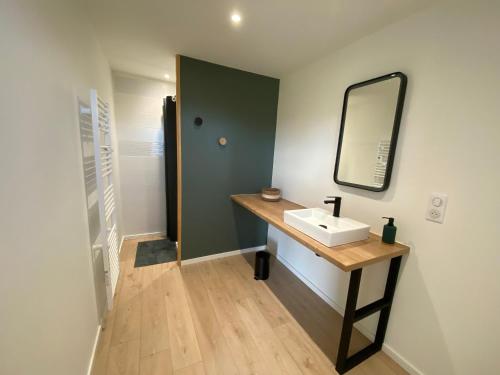 Φωτογραφία από το άλμπουμ του Oh COEUR DU BOUYSSOU σε Flavin