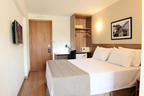 Μια τηλεόραση ή/και κέντρο ψυχαγωγίας στο Nobile Hotel Juiz de Fora
