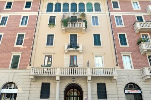 Giovio Loft