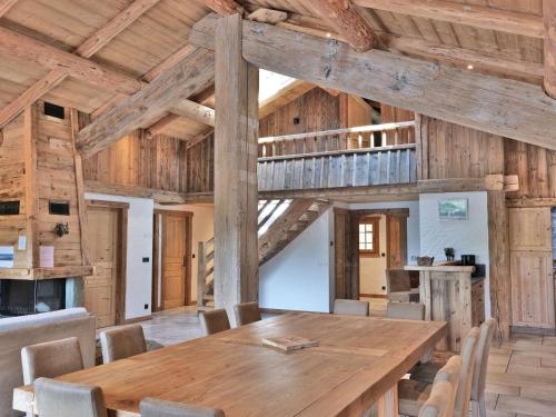 Luxueux 6 pièces avec sauna, hammam et jacuzzi, à 300m du centre et au pied des télécabines! - FR-1-458-95