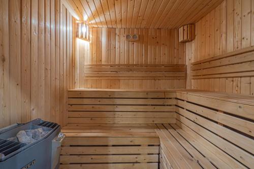 a wooden sauna with a trash can in it at May Termal Pamukkale in Pamukkale