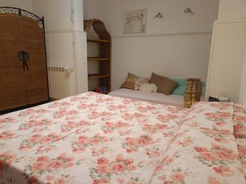 Ένα ή περισσότερα κρεβάτια σε δωμάτιο στο Taverna Sport