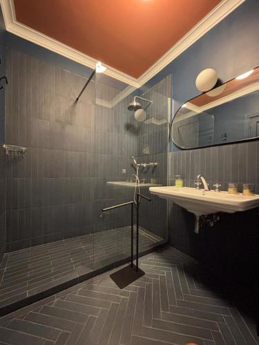 Rosso Napoli Suites
