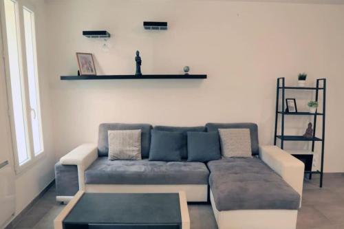 Bright apartment Marseille 5th arrondissement