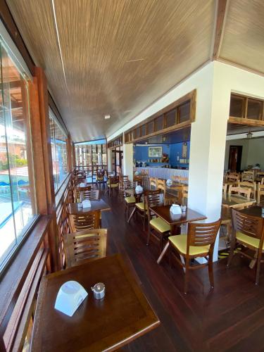 Posezení v ubytování Hotel Porto das Ancoras