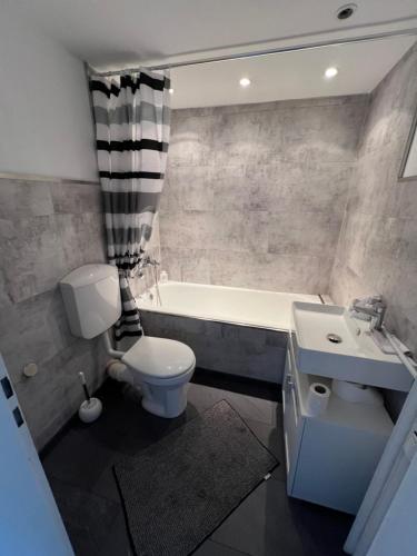 Bilik mandi di Wohnung-Dransfeld