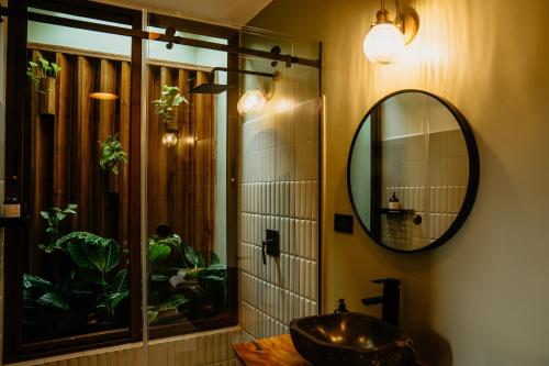 Un baño de Bambuda Castle