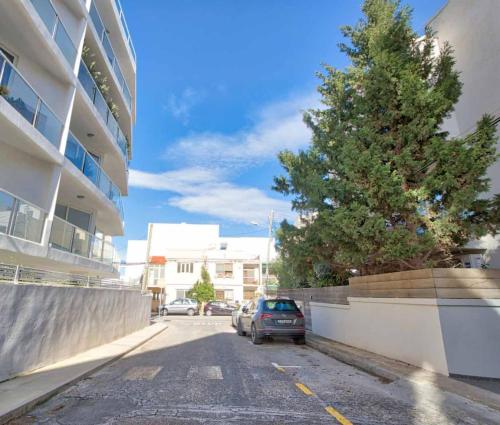 Το κτήριο όπου στεγάζεται  το διαμέρισμα