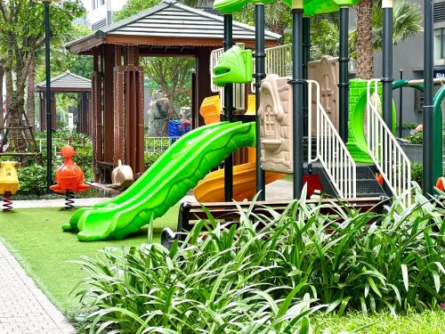 Gallery image of 5 Star 2 Bedroom Apartment Apt In Vinhomes Near Marriott And Keangnam in Hanoi