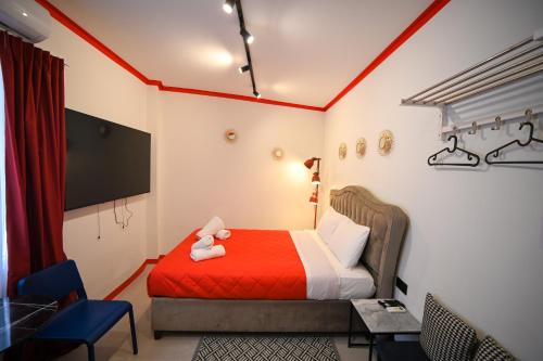 Plaka Central Suite by Zeussuites