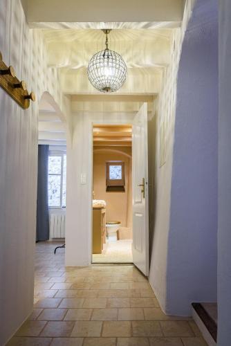 ภาพในคลังภาพของ Apt Cezanne ในแซงต์-ปอล-เดอ-วองส์