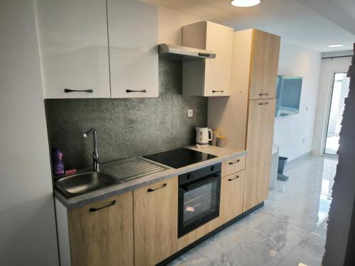 Apartment with pool, accessible for people with disabilities, near Zadar