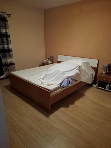 En eller flere senge i et værelse på Kuća za odmor Slabinja