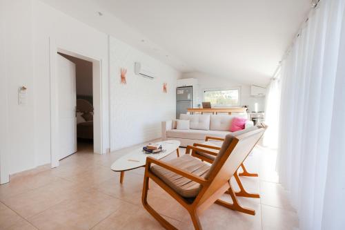 Posezení v ubytování Kalkan Suite 301