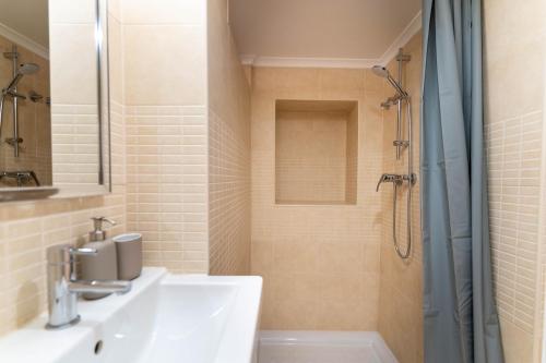 Bagno di Queen's Ocean Sight - Guest House