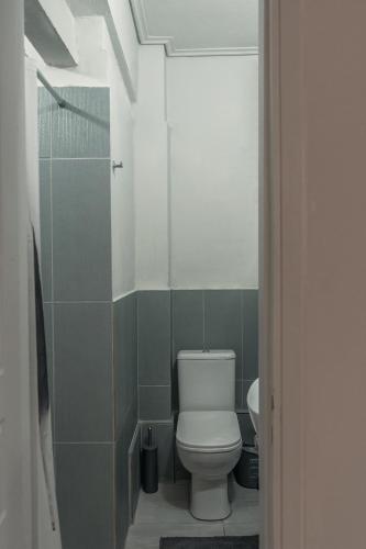 Ένα μπάνιο στο s2 apartments