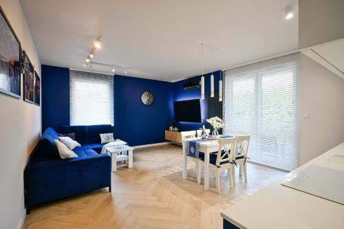 Nautica Apartment
