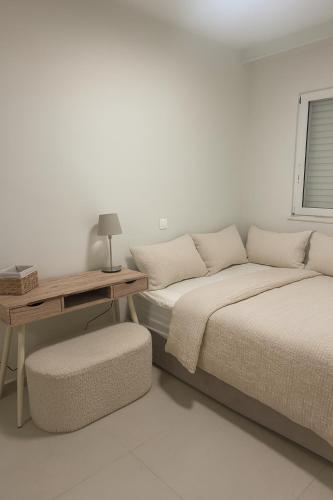 Luxury 2bedroom Apartment in Glyfada- Scarlet Vibes Glyfada