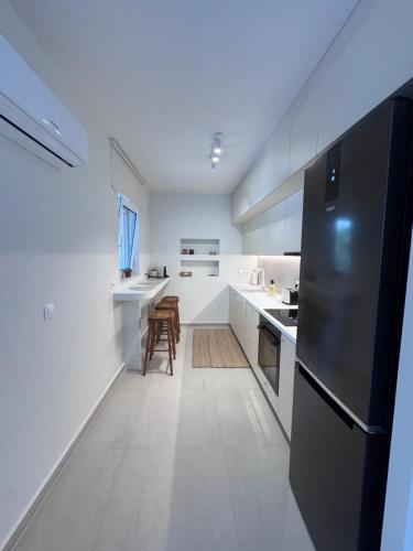 Luxury 2bedroom Apartment in Glyfada- Scarlet Vibes Glyfada