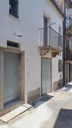 Το κτήριο όπου στεγάζεται  το bed & breakfast