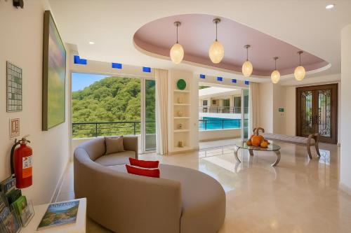 Kolam renang di atau dekat dengan South Shore Villa Armonia Luxury Boutique