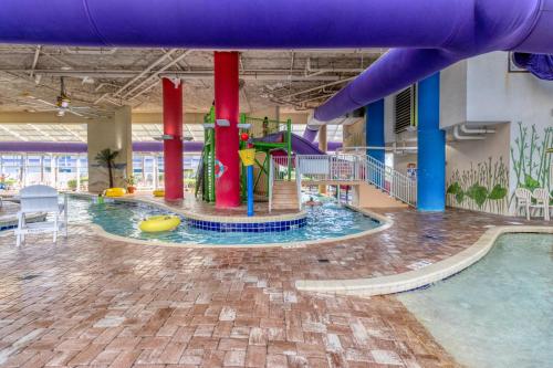 Ocean Front Dunes Village Resort YEAR LONG Water Parks 3 Bd 2 Ba Condo photo 29