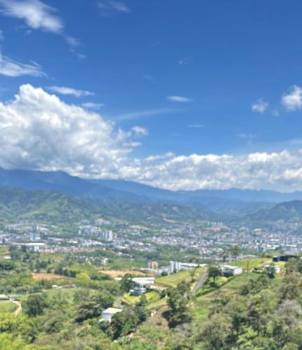 a view of a city from a hill at BALCÓN DE SANTA MARÍA 1 uno in Dosquebradas
