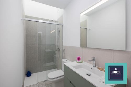 Koupelna v ubytování Albergue Casa Jalou