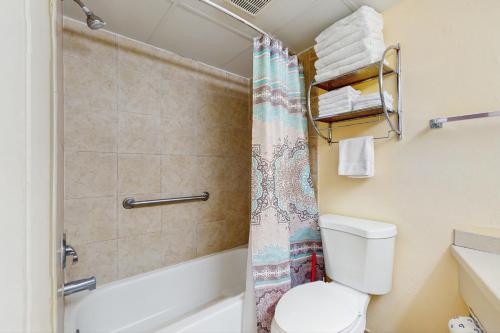 Ένα μπάνιο στο Pelican Pointe 316