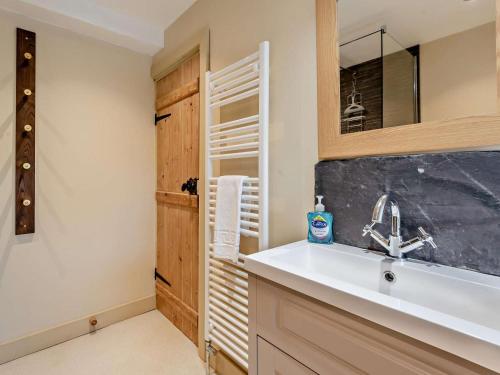 Ένα μπάνιο στο 2 Bed in Ravenstonedale SZ141