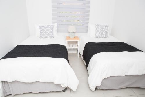 Katil atau katil-katil dalam bilik di Leetch Views 2-Bedroom #6