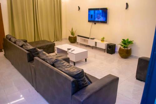 Televisyen dan/atau pusat hiburan di Dpk LODGE