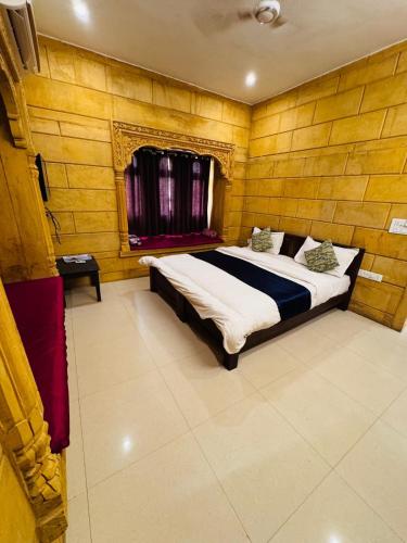 Hotel Junction Fort Jaisalmerにあるベッド