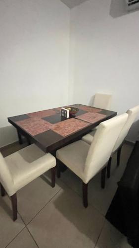 Χώρος καθιστικού στο Maktub Casa AcaCancún