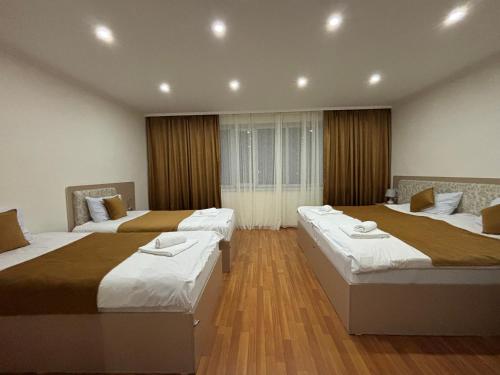 Cama o camas de una habitación en Hotel Basen