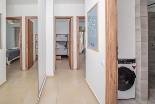 Ένα ή περισσότερα κρεβάτια σε δωμάτιο στο Sea View Apartment